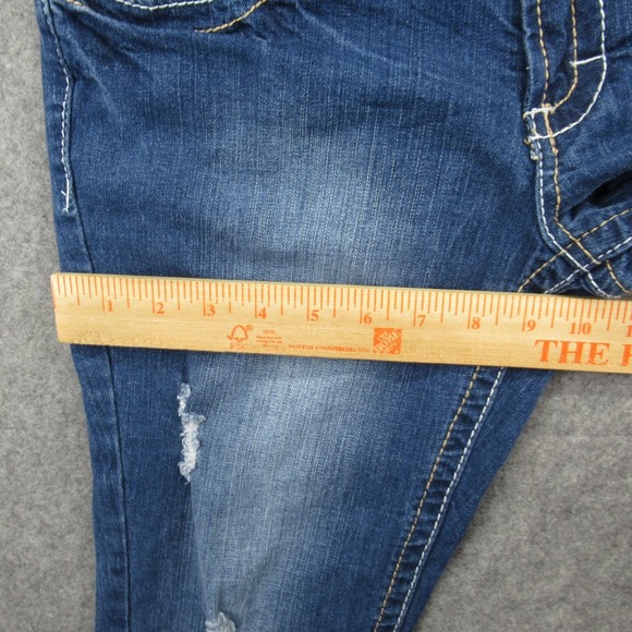 Amethyst Women's Capri Jeans Blue Distressed Stretch Size 11 Audrina - Picture 6 of 14